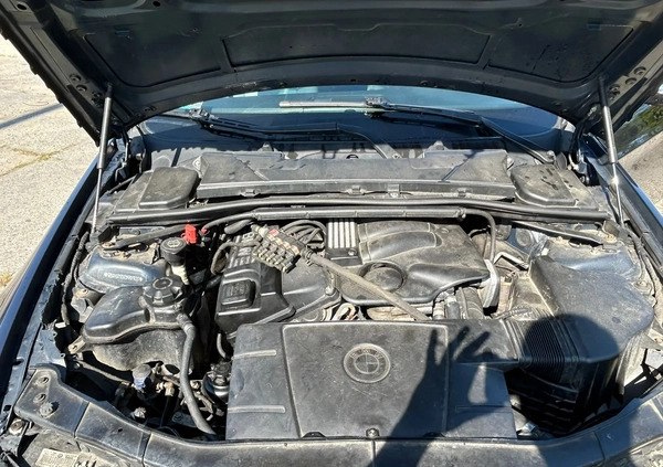 BMW Seria 3 cena 17500 przebieg: 291300, rok produkcji 2005 z Świętochłowice małe 56